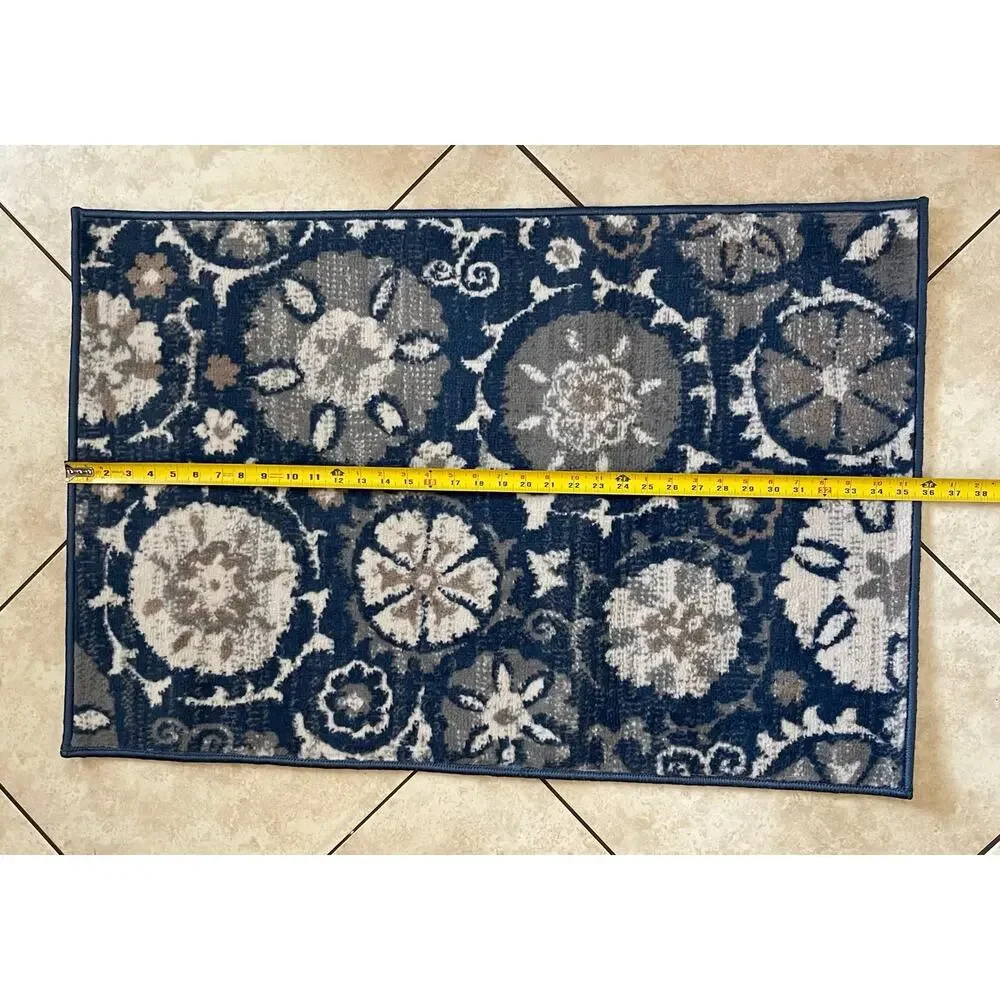 Beautiful Madison Navy Area Rug 2’ x 3’